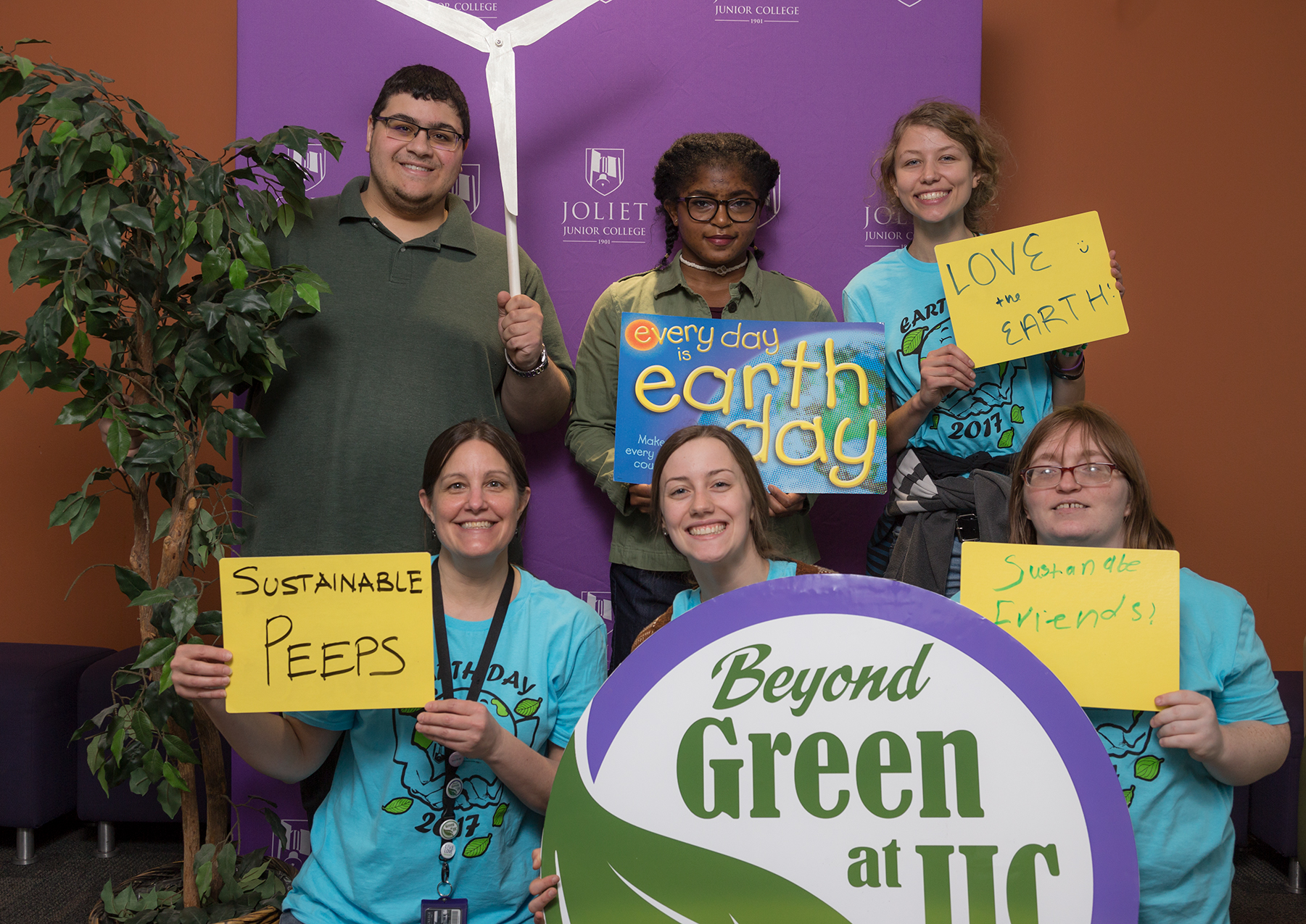 JJC Students Celebrate Earth Day