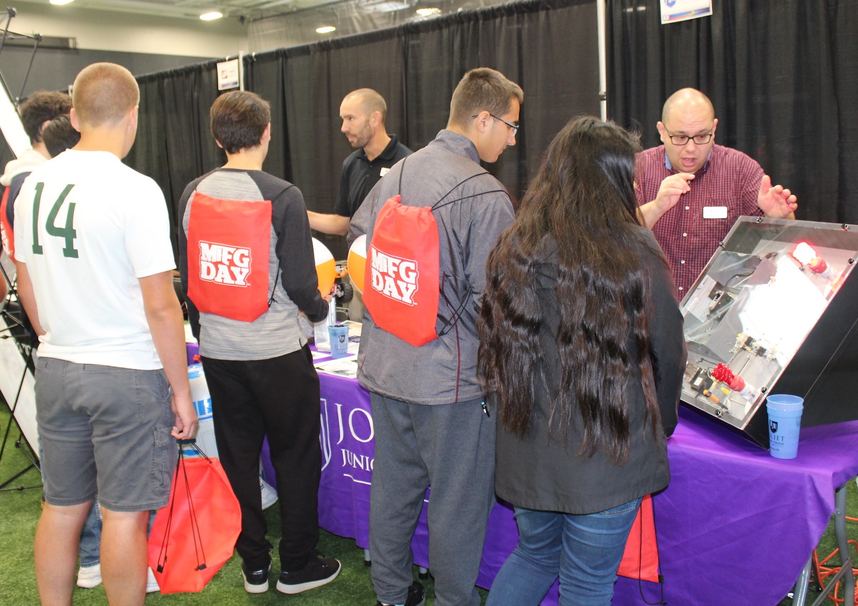 MFG Day 2019 JJC table