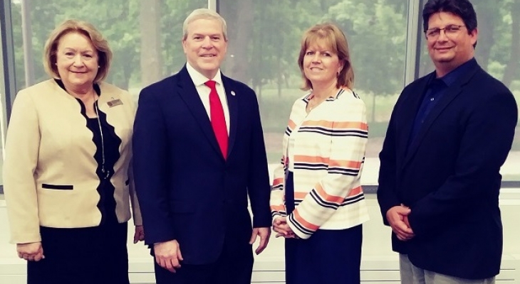 Lewis University and JJC sign a RN to BSN nursing education agreement