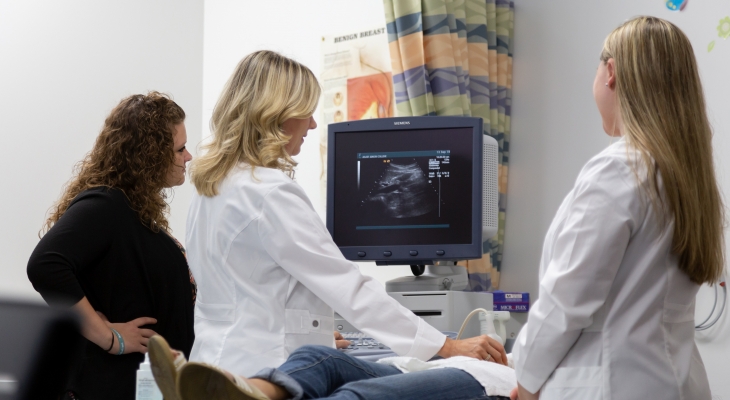 sonography students and teacher