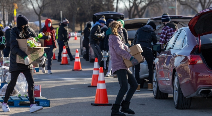 pop-up market volunteers
